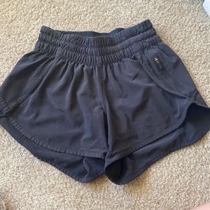 Black lulu lemon shorts